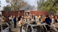 Pakistan: un Sri-lankais battu à mort et immolé par le feu par une large foule