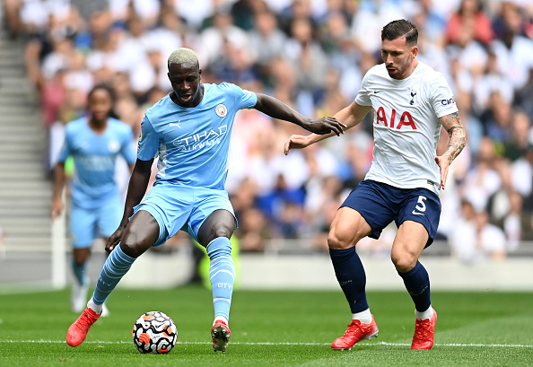  Benjamin Mendy de Manchester City  au Tottenham Hotspur Stadium le 15 août 2021 à Londres, Angleterre. (Photo : Michael Regan/Getty Images)