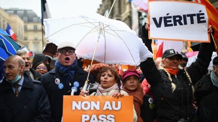 Levée du pass vaccinal : le gouvernement évoque la fin prochaine pour fin mars, début avril