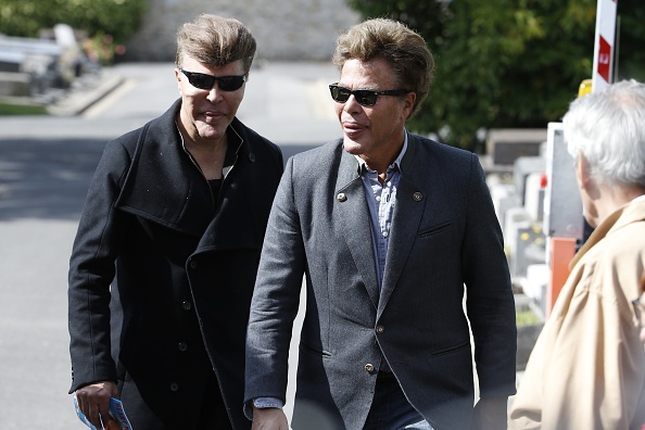 Igor et Grichka Bogdanoff,le 21 septembre 2015 (THOMAS SAMSON/AFP via Getty Images)