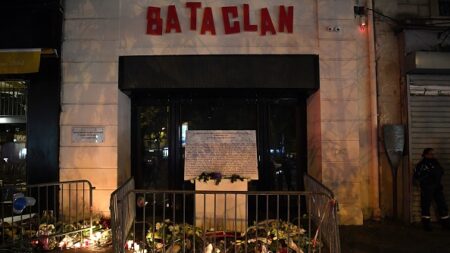 Attentats de Paris : un chirurgien tente de vendre une radio d’une blessée du Bataclan