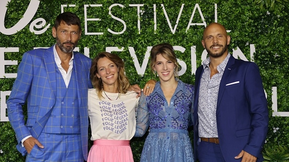 (De gauche à droite) Les acteurs Laurent Kerusore, Elodie Varlet, Lea Francois et David Ban de "Plus belle la vie". (Photo par VALERY HACHE/AFP via Getty Images)