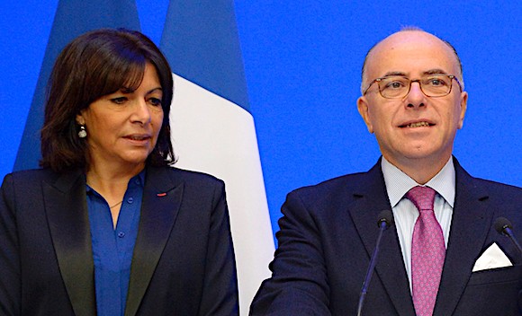 Le 4 février, l'ex-Premier ministre Bernard Cazeneuve a pris la tête du Comité de soutien national à Anne Hidalgo. (Photo : BERTRAND GUAY/AFP via Getty Images)