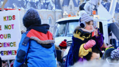 « Nous sommes là pour du long terme » : le convoi de camionneurs restera à Ottawa jusqu’à ce que les mandats soient levés, d’après les organisateurs