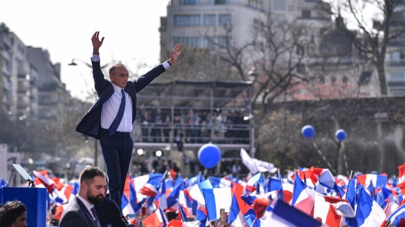 (JULIEN DE ROSA/AFP via Getty Images)