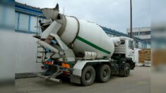 Lot-et-Garonne : un ouvrier meurt coincé dans un camion malaxeur rempli de béton