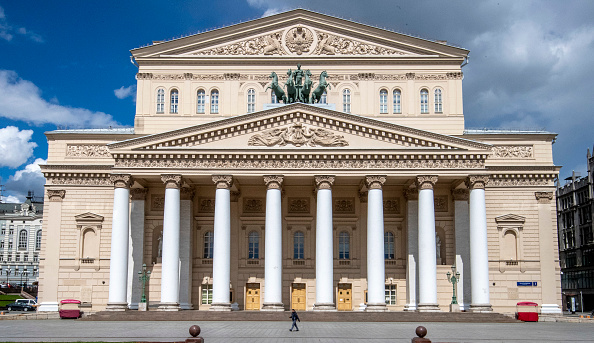 Le théâtre Bolchoï à Moscou, le 15 mai 2020. (Photo : YURI KADOBNOV/AFP via Getty Images)