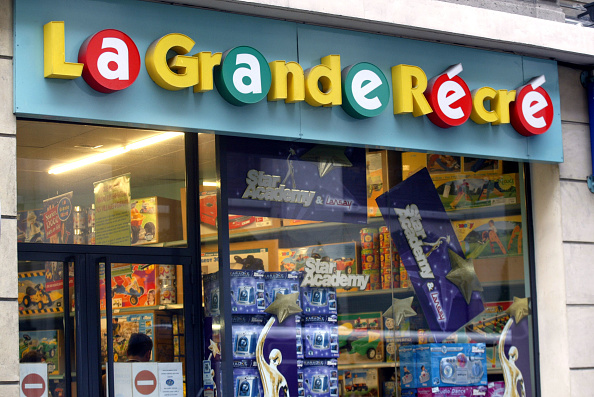 L'un des magasins de "La Grande Récré", dans le quatorzième arrondissement de Paris.  (JEAN-PIERRE MULLER/AFP via Getty Images)