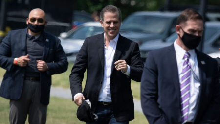 Le manquement de Hunter Biden à s’inscrire comme agent étranger pourrait justifier sa mise en examen