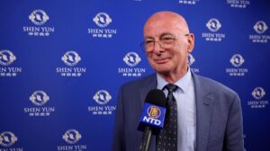 Shen Yun : « On frôle la perfection », s’enthousiasme un professeur de conservatoire