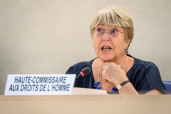 - La Haut-Commissaire des Nations Unies aux droits de l'homme, Michelle Bachelet se rend en Chine, afin de vérifier si possible les conditions de vie des Ouighours. Photo de FABRICE COFFRINI/AFP via Getty Images.