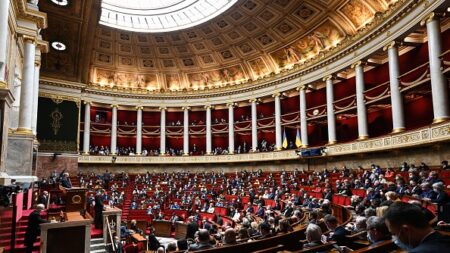 Pouvoir d’achat : l’Assemblée nationale vote la poursuite de la « prime Macron » jusqu’au 31 décembre 2023