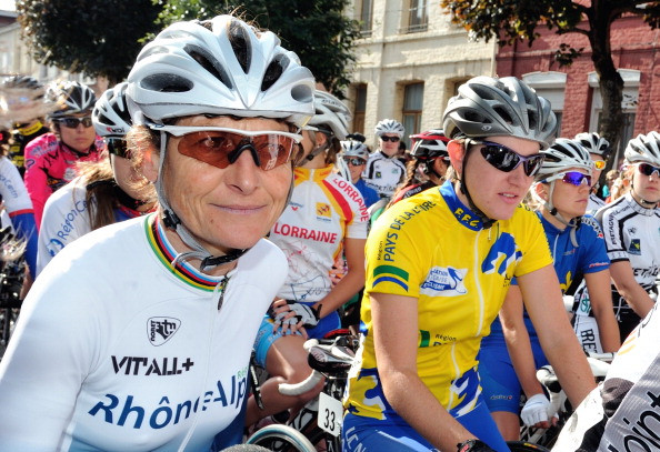 Jeannie Longo en juin 2011 à Saint-Amand-les-Eaux. (Photo PHILIPPE HUGUEN/AFP/GettyImages)