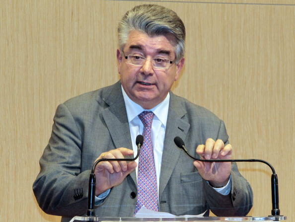  André Gerin, ancien maire de Vénissieux et député du Rhône, quitte le Parti communiste français.  (JACQUES DEMARTHON/AFP via Getty Images)