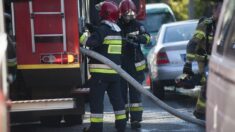 Sarcelle : coincée dans un ascenseur inondé jusqu’à la taille, une femme sauvée par les pompiers