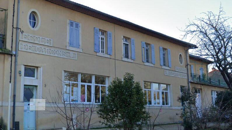 C'est à l'école des Aires à Lauris qu'un tiers des élèves ont été pris de malaises aux alentours de 10 h 45 jeudi 16 juin 2022. (Capture d'écran/Google Maps)