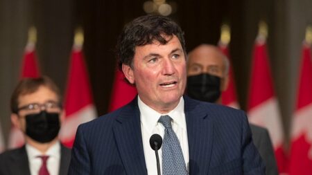 Canada : Le ministre de l’Intérieur reconnaît que des députés canadiens travaillent pour des États étrangers