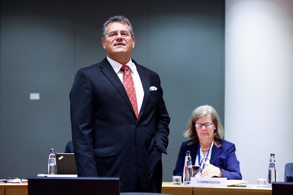 Le vice-président de la Commission européenne chargé des relations interinstitutionnelles, Maros Sefcovic, arrive pour un Conseil "Affaires générales" au siège de l'UE à Bruxelles, le 23 mai 2022. (Photo : KENZO TRIBOUILLARD/AFP via Getty Images)