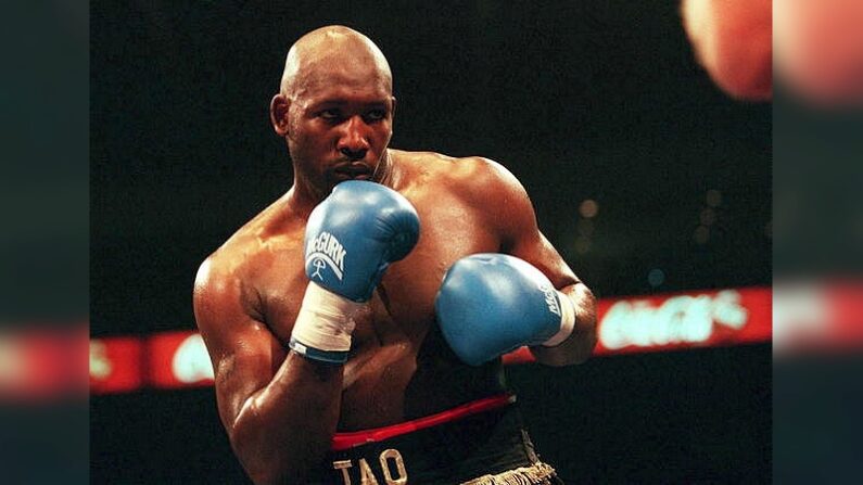 Julius FRANCIS au Championnat britannique du Commonwealth de Londres (Photo de Mark Sandten/Bongarts/Getty Images)