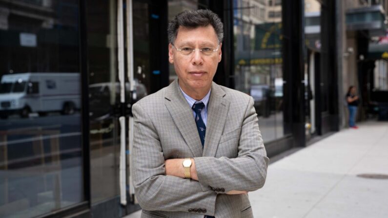 Le Pr Harvey Risch, professeur émérite d'épidémiologie à l'école de santé publique de Yale, à New York, le 7 juillet 2022. (Bao Qiu/Epoch Times)