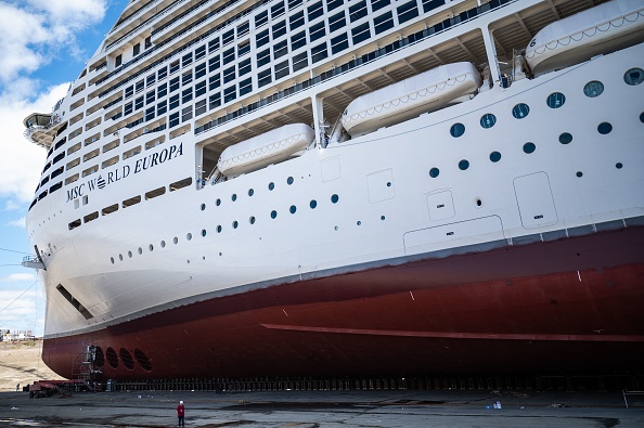 Le paquebot MSC World Europa, en construction au chantier naval "Chantier de l'Atlantique" à Saint-Nazaire, dans l'ouest de la France, le 5 juillet 2022. (Photo : LOIC VENANCE/AFP via Getty Images)