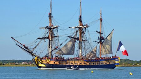 Mauvaise passe pour l’Hermione rongée par un champignon