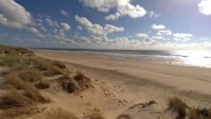 Un enfant sauvé d’un ensevelissement sur une plage de Charente-Maritime