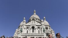 La chanteuse lyrique Veronica Antonelli arrêtée pour «tapage diurne» alors qu’elle chantait près du Sacré-Cœur à Paris