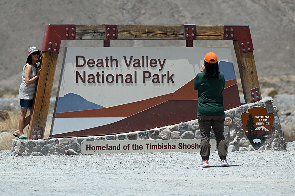 Le parc National de la Vallée de la mort en Californie subit des inondations exceptionnelles. Photo de David Becker/Getty Images.