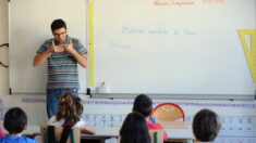 L’école doit mieux s’adapter aux enfants en situation d’handicap, selon la Défenseure des Droits