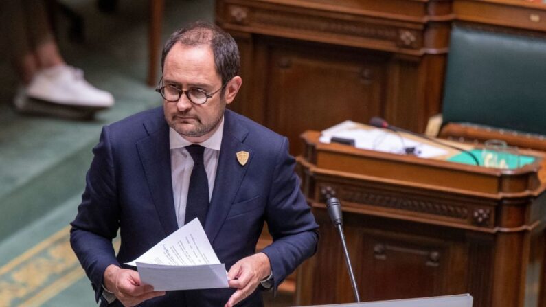 Le ministre de la Justice Vincent Van Quickenborne lors d'une séance plénière de la Chambre au Parlement fédéral à Bruxelles, jeudi 07 juillet 2022.  (NICOLAS MAETERLINCK/BELGA MAG/AFP via Getty Images)