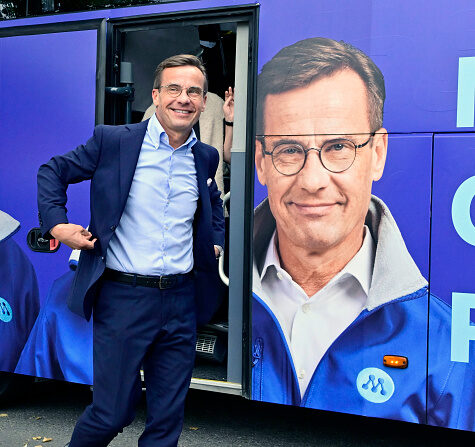 Le chef du parti modéré Ulf Kristersson arrive dans un bureau de vote à Strangnas, en Suède, le 11 septembre 2022. Photo de JONAS EKSTROMER/TT News Agency/AFP via Getty Images.