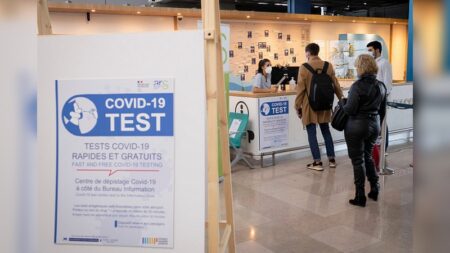 Des criminels utilisent de faux tests positifs au Covid pour échapper aux convocations judiciaires