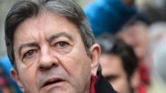 « Je pèse mes mots »: Mélenchon met mal à l’aise un journaliste en lui tapotant la joue