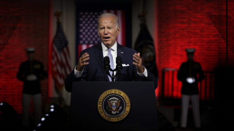 Discours de Joe Biden à l’Independence National Historical Park à Philadelphie, en Pennsylvanie, le 1er septembre 2022. (Alex Wong/Getty Images)