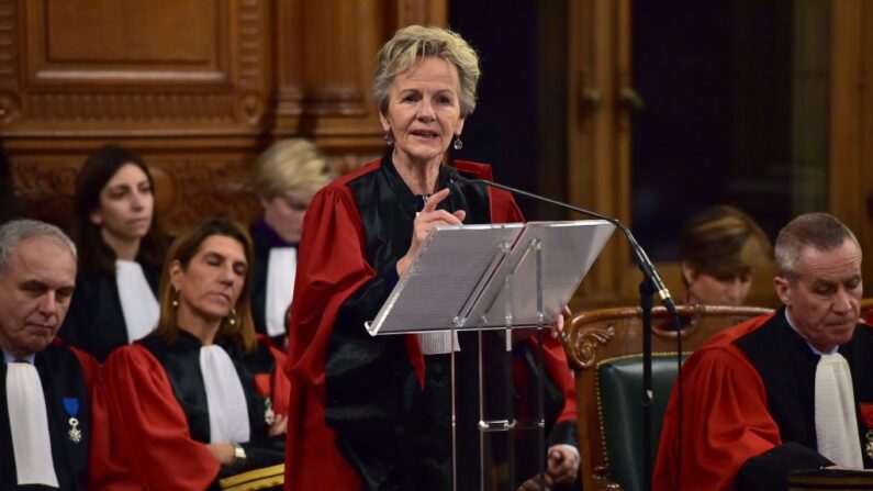 La magistrate Éliane Houlette a été blanchie, elle était visée par des enquêtes lancées par le garde des Sceaux, Éric Dupond-Moretti. (Photo : CHRISTOPHE ARCHAMBAULT/AFP via Getty Images)
