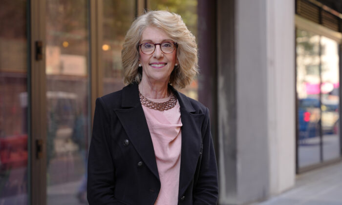 Miriam Grossman, psychiatre pour enfants et adolescents, à New York, le 23 septembre 2022. (Blake Wu/Epoch Times)