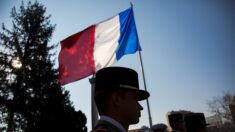 Une fillette albanaise chante la Marseillaise devant le préfet pour sa famille menacée d’expulsion