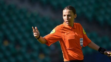 Mondial 2022: la Française Stéphanie Frappart sera l’arbitre d’Allemagne-Costa Rica, une première