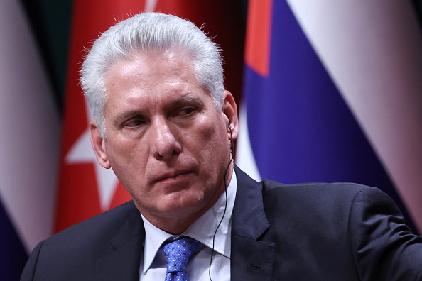 Le président cubain Miguel Diaz-Canel participe à une conférence de presse conjointe avec le président turc à Ankara, le 23 novembre 2022.(Photo : ADEM ALTAN/AFP via Getty Images)