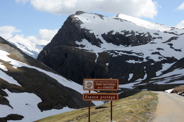 Les deux jeunes gens étaient partis à skis gravir la petite face nord de la Grande Casse (3855 mètres), plus haut sommet du massif de la Vanoise. (Photo : JEAN-PIERRE CLATOT/AFP via Getty Images)