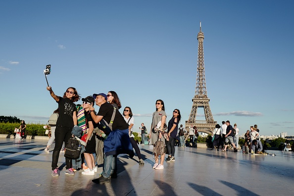 (LUDOVIC MARIN/AFP via Getty Images)