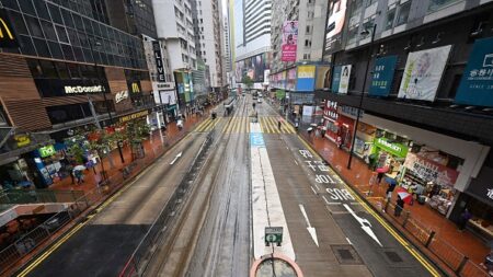 Un gangster de Hong Kong arrêté à la faveur d’un accès de rage dans la circulation