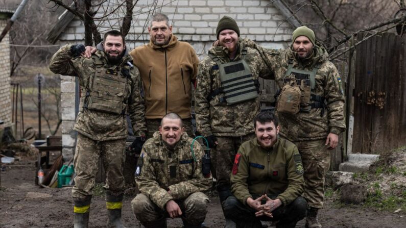 Aux environs de Bakhmut, dans l'est de l'Ukraine, le 30 décembre 2022. (Photo by SAMEER AL-DOUMY/AFP via Getty Images)