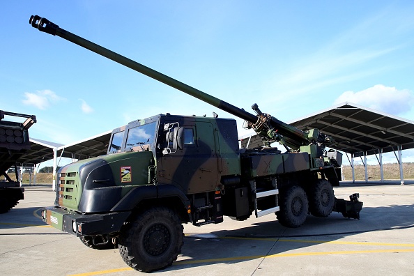 Un obusier automoteur Caesar. (Photo  BOB EDME/POOL/AFP  Getty Images)