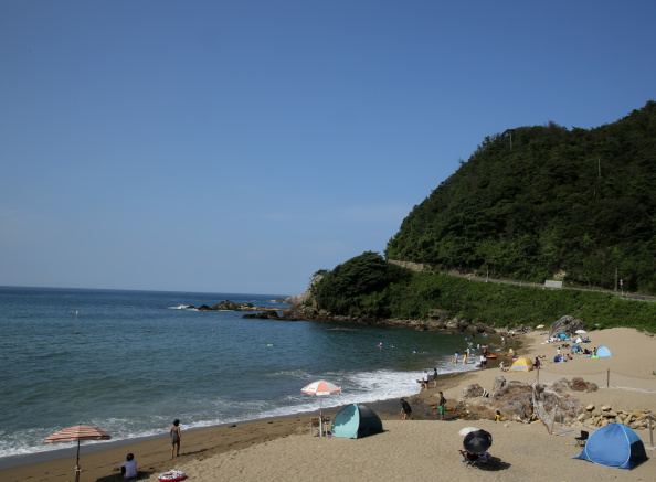 Illustration. Plage de Toyooka, Japon. (Photo : Buddhika Weerasinghe/Getty Images)