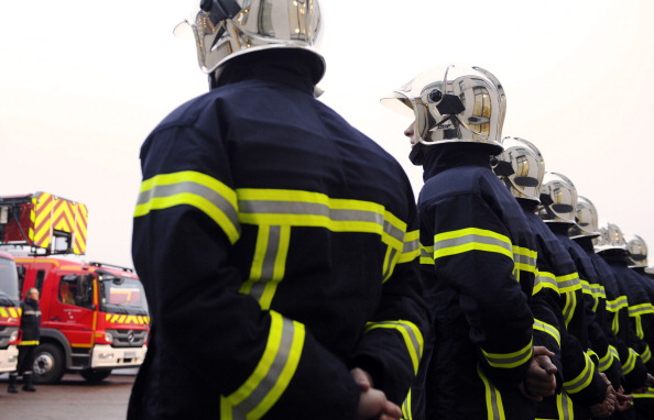 Quelque 110 sapeurs-pompiers du SDIS ont été déployés sur les lieux. (Photo d'illustration) (JEAN-CHRISTOPHE VERHAEGEN/AFP via Getty Images)