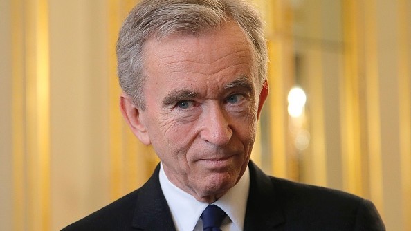 Le PGD du groupe de luxe LVMH Bernard Arnault.  (Photo par MICHEL EULER/AFP via Getty Images)