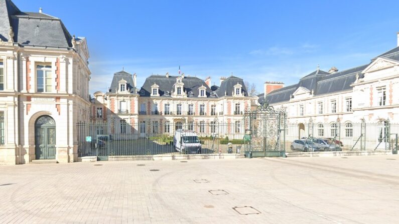 Préfecture de la Vienne à Poitiers - Google maps