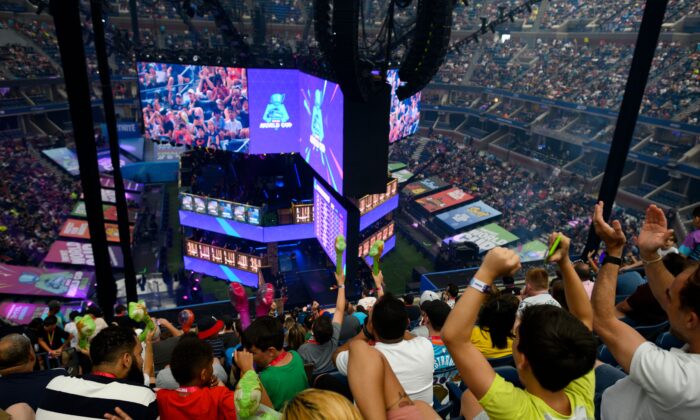 Finale de la Coupe du monde Fortnite en 2019 à l'intérieur du stade Arthur Ashe, à New York, le 28 juillet 2019. (Johannes Eisele/AFP via Getty Images)